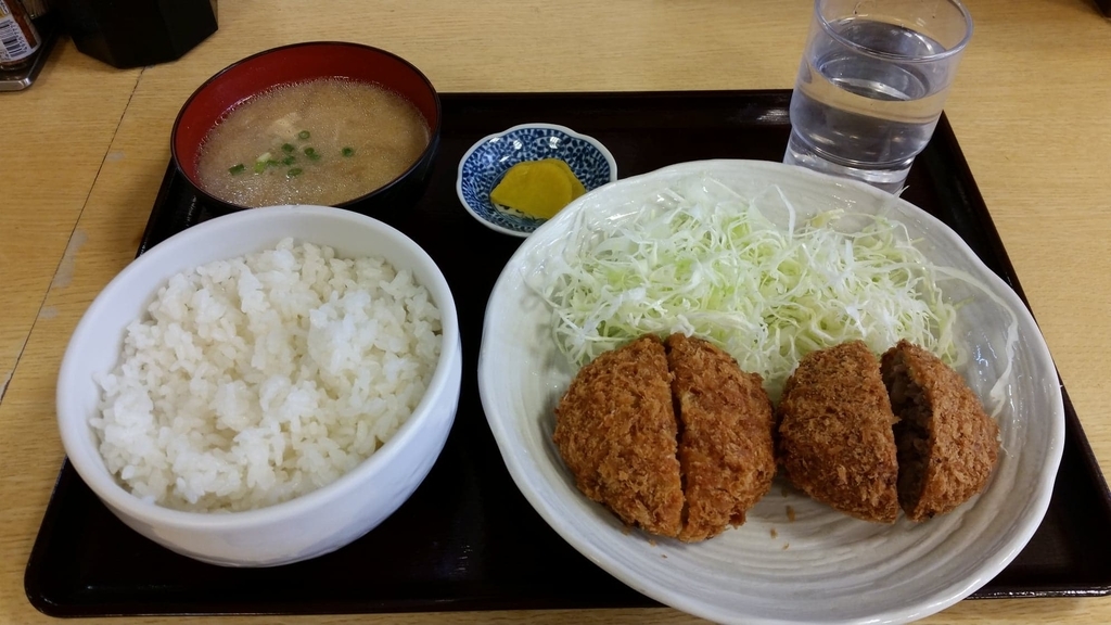 亀有牛メンチ＋チーズメンチカツ定食