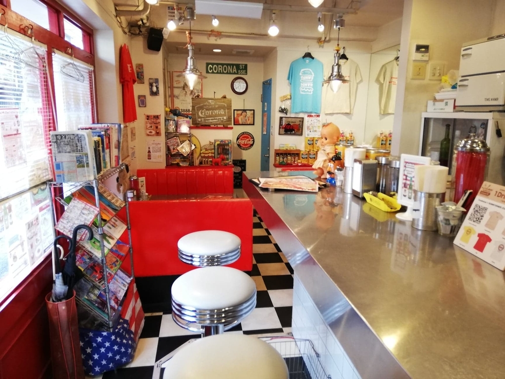 サニーダイナー（SUNNY DINER）の店内