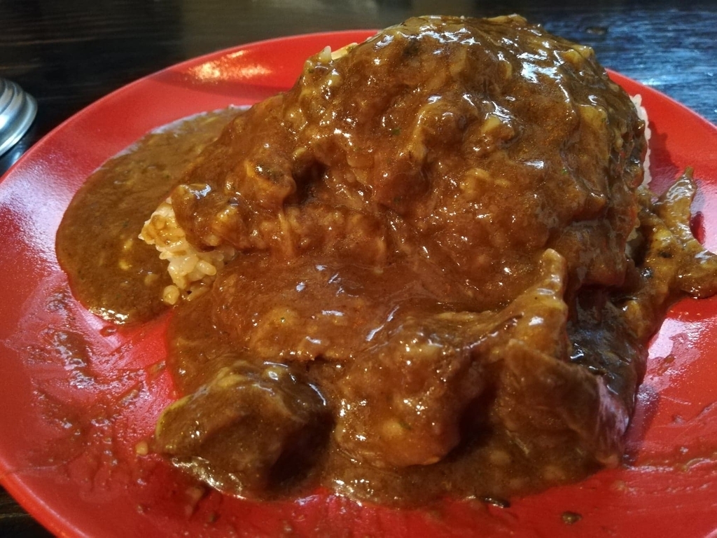 残りの牛すじ炙りチーズカレーライス