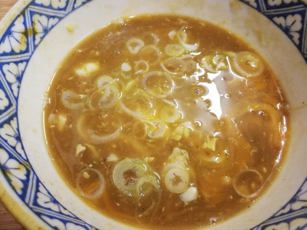 残り少しの、浅草『翁そば』のカレー南蛮うどん