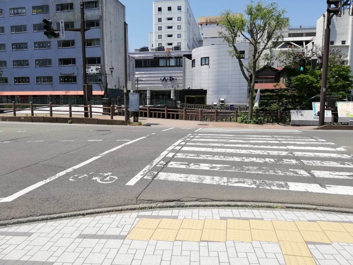 秋田駅から『秋田きりたんぽ屋大町分店』への行き方写真(11)
