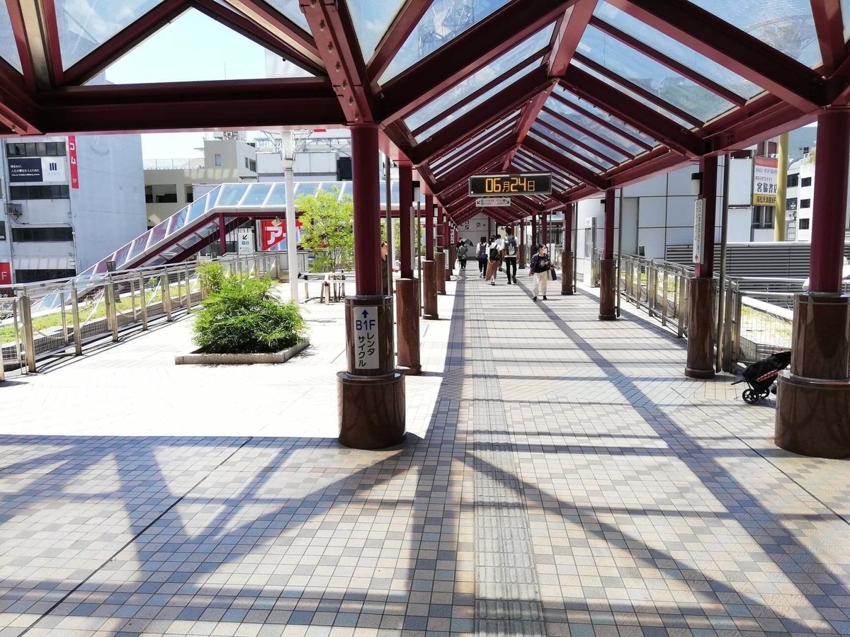 瓦町駅から香川県高松市『三びきの子ぶた』への行き方写真④