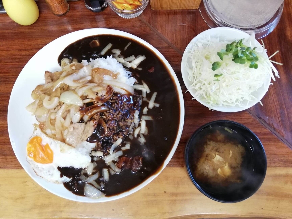 高田馬場『馬場南海』のしょうが焼きカレーセットの写真