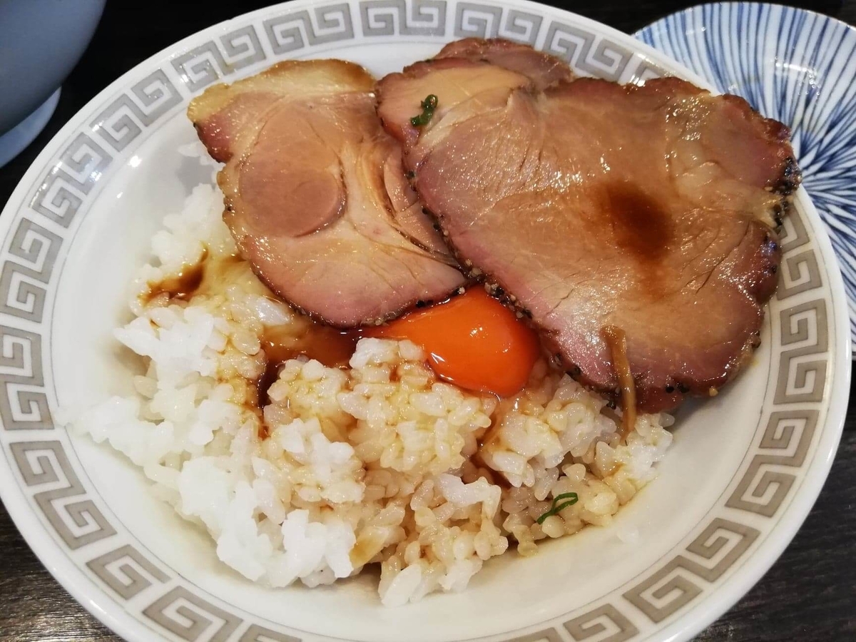 東中野『かしわぎ』の卵かけご飯の写真