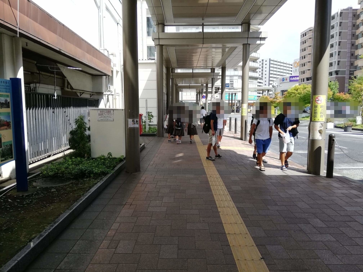 新座駅から『くるまやラーメン新座店』への行き方写真(2)