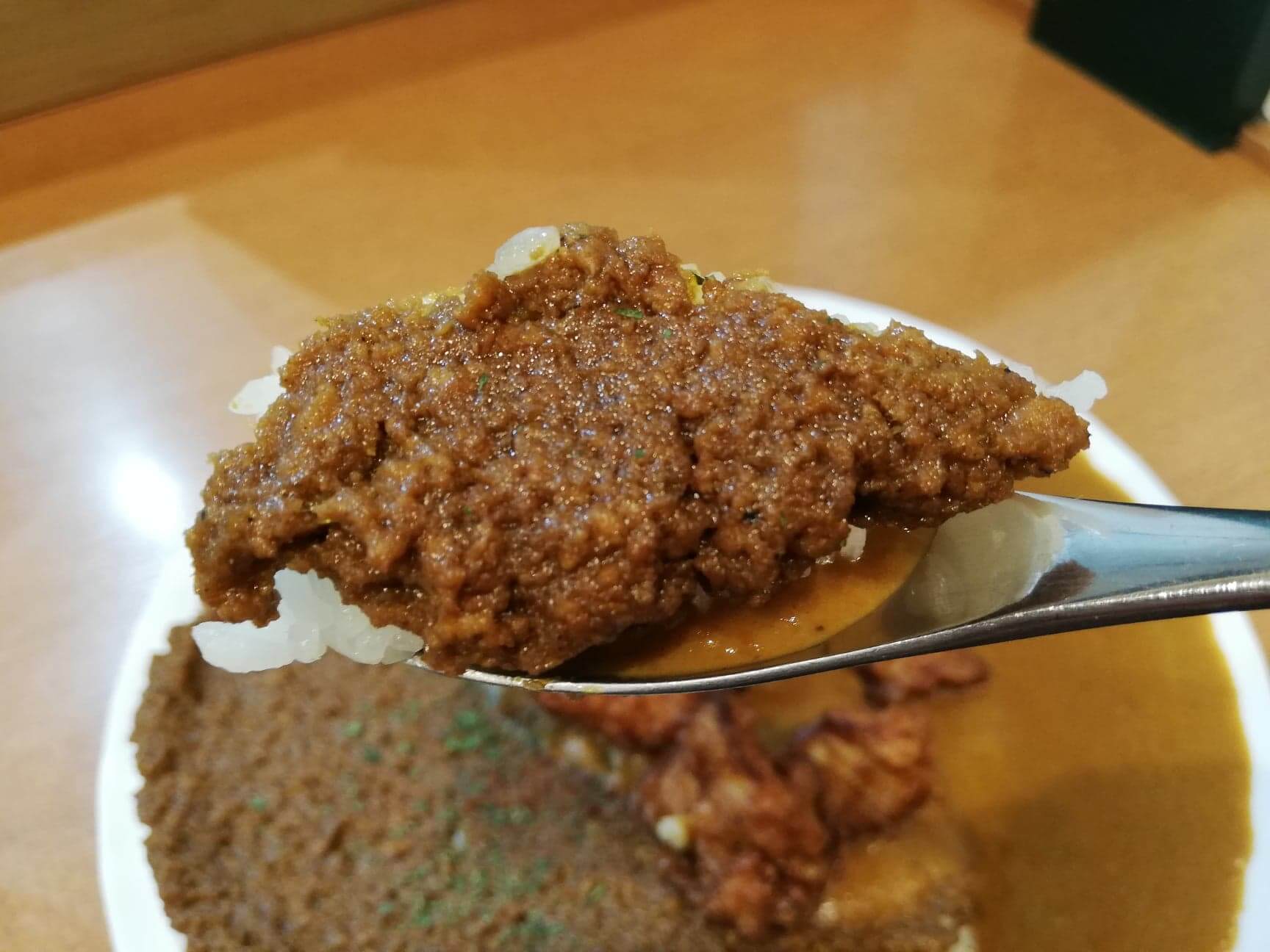 渋谷（神泉）『カレー屋パクパクもりもり』のドライカレーの写真