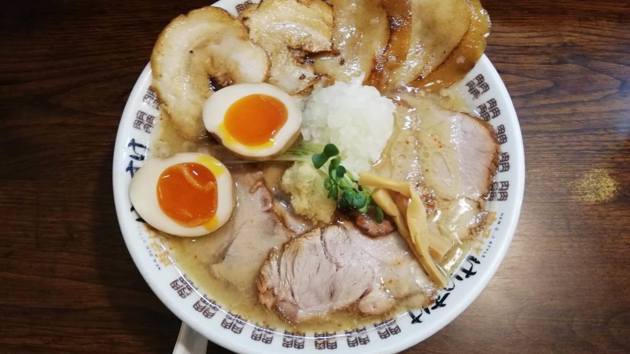 住吉『肉そばけいすけ』の肉そばスペシャルの写真